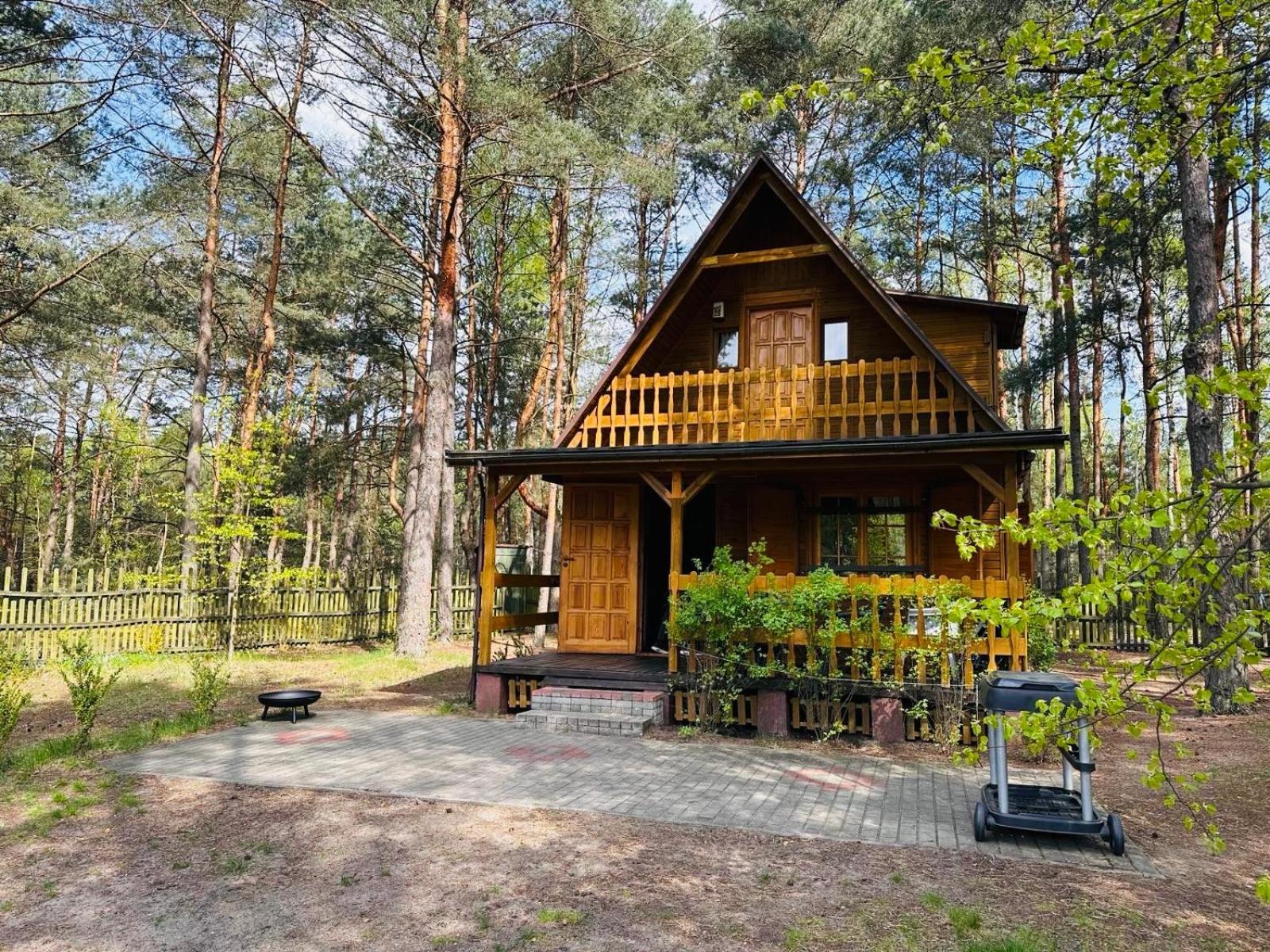 Lesniczowka Villa Rzadza Kültér fotó